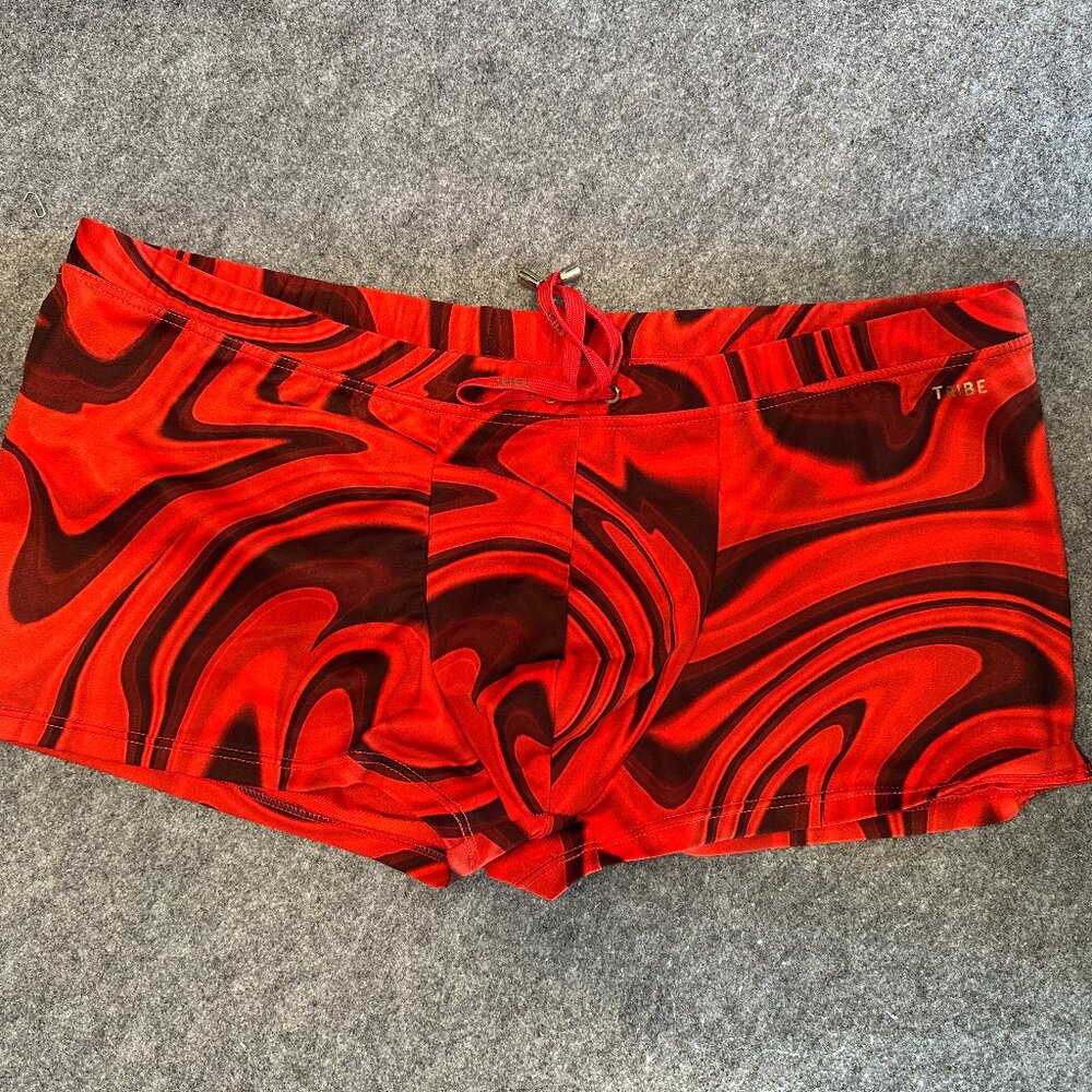 Tribe Men’s Swim Shorts – Size 3XL – Red Swirl Print